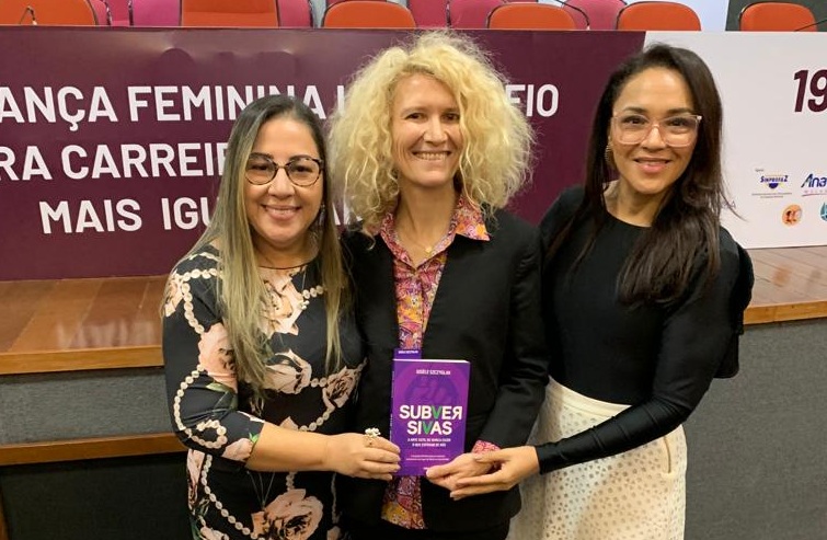 Conselheiras federais da OAB-AP participam de evento sobre liderança feminina, no CFOAB